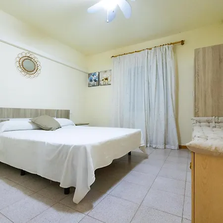 Casa Familiar Con Terraza, Bbq, Wifi Y Parking A 900 M De La Playa En L'escala - Es-325-8 Prázdninový dům