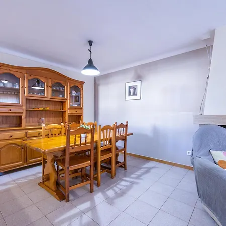 Holiday home Casa Familiar Con Terraza, Bbq, Wifi Y Parking A 900 M De La Playa En L'escala - Es-325-8
