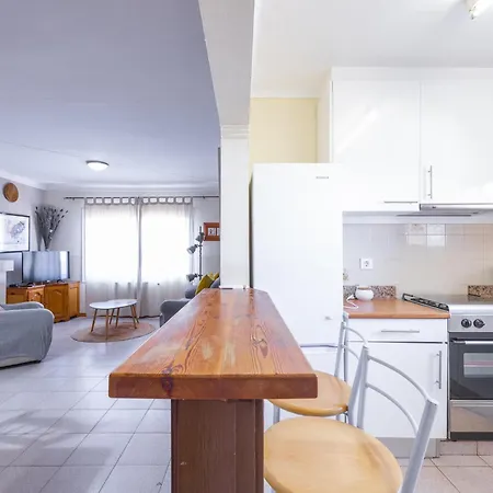 Holiday home Casa Familiar Con Terraza, Bbq, Wifi Y Parking A 900 M De La Playa En L'escala - Es-325-8
